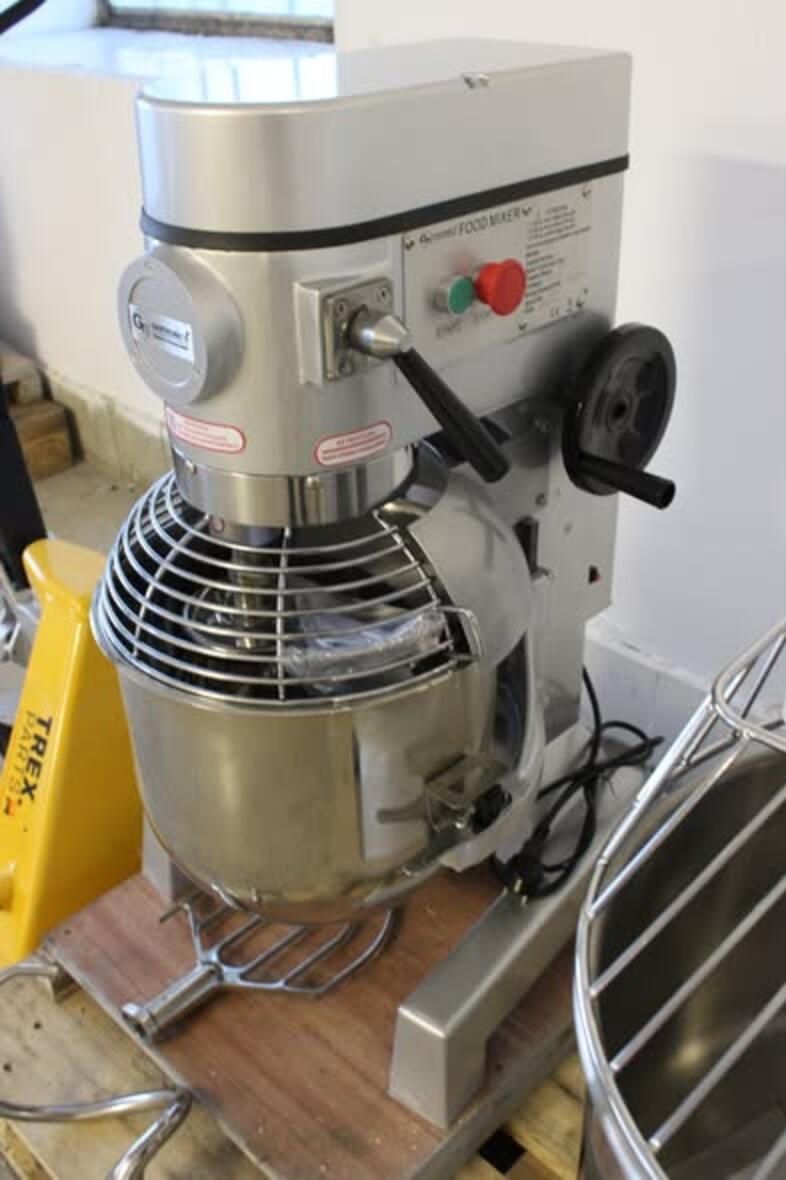 Professzion�lis 25 literes bolyg�kever�, 3 sebess�gfokozattal/220V