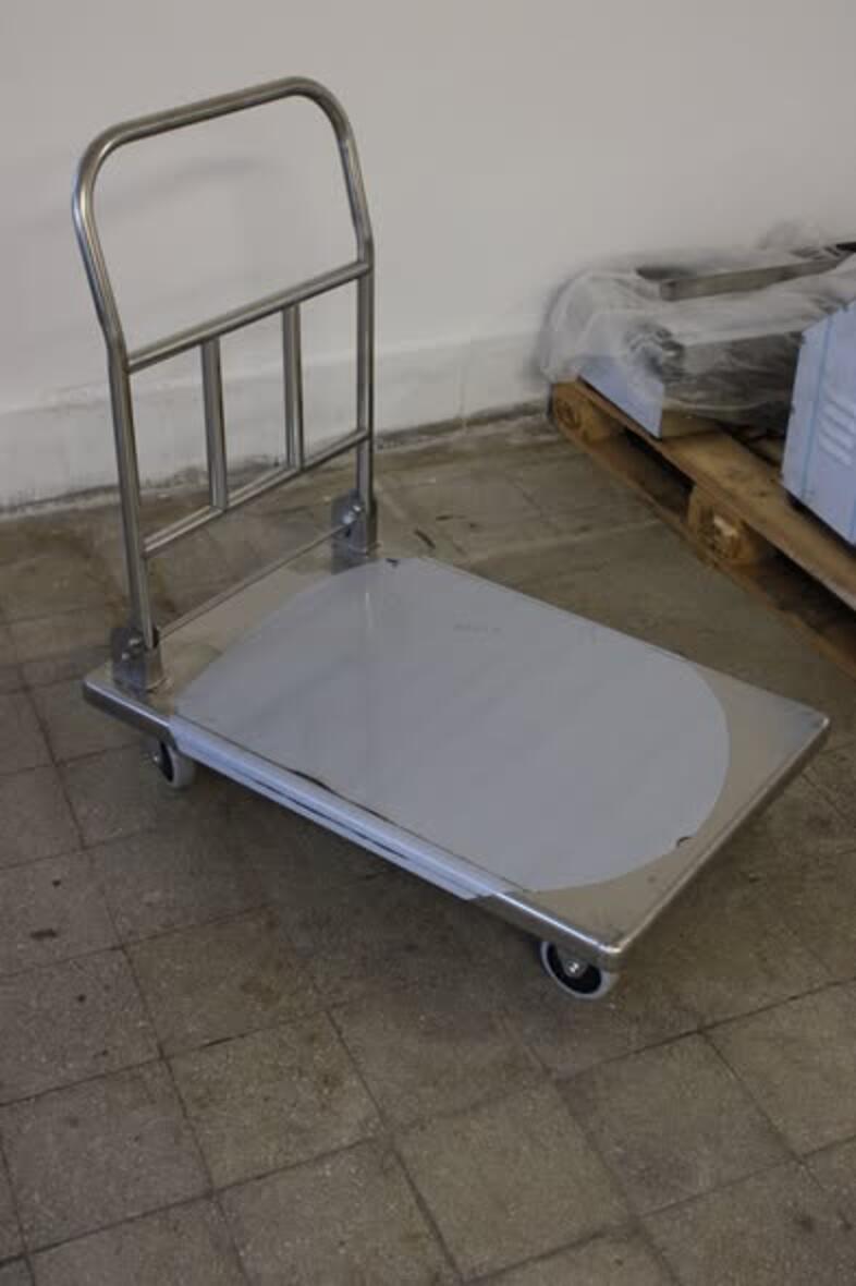 GN Gastronic’s X1408 rozsdamentes platformos sz�ll�t�kocsi