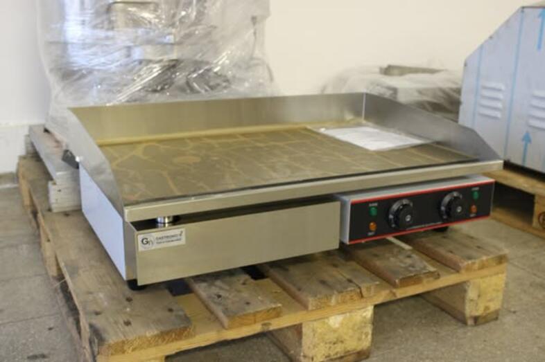 GN Gastronic’s HEG-820 asztali elektromos rostlap – sima s�t�fel�lettel