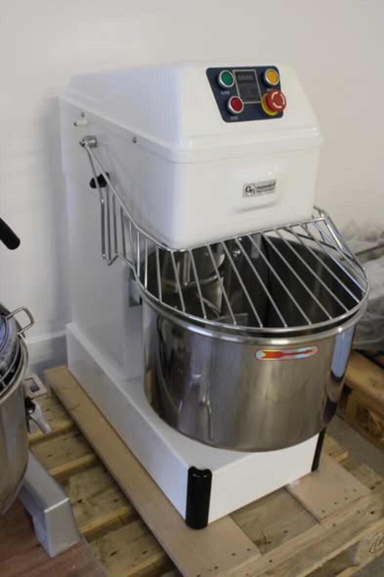 �j GN Gastronic’s H30 34 literes spir�ldagaszt�/ 220V